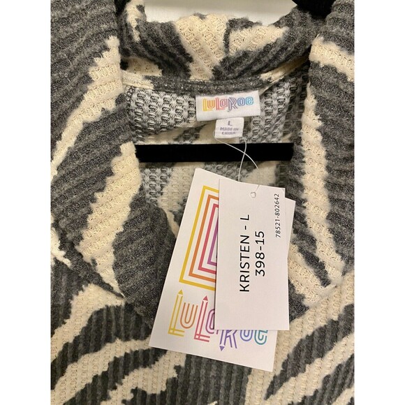 NWT LuLaRoe Kristen Sweater SZ Large Pullover Cowl Neck Zebra Print Waffle Knit - Picture 3 of 8